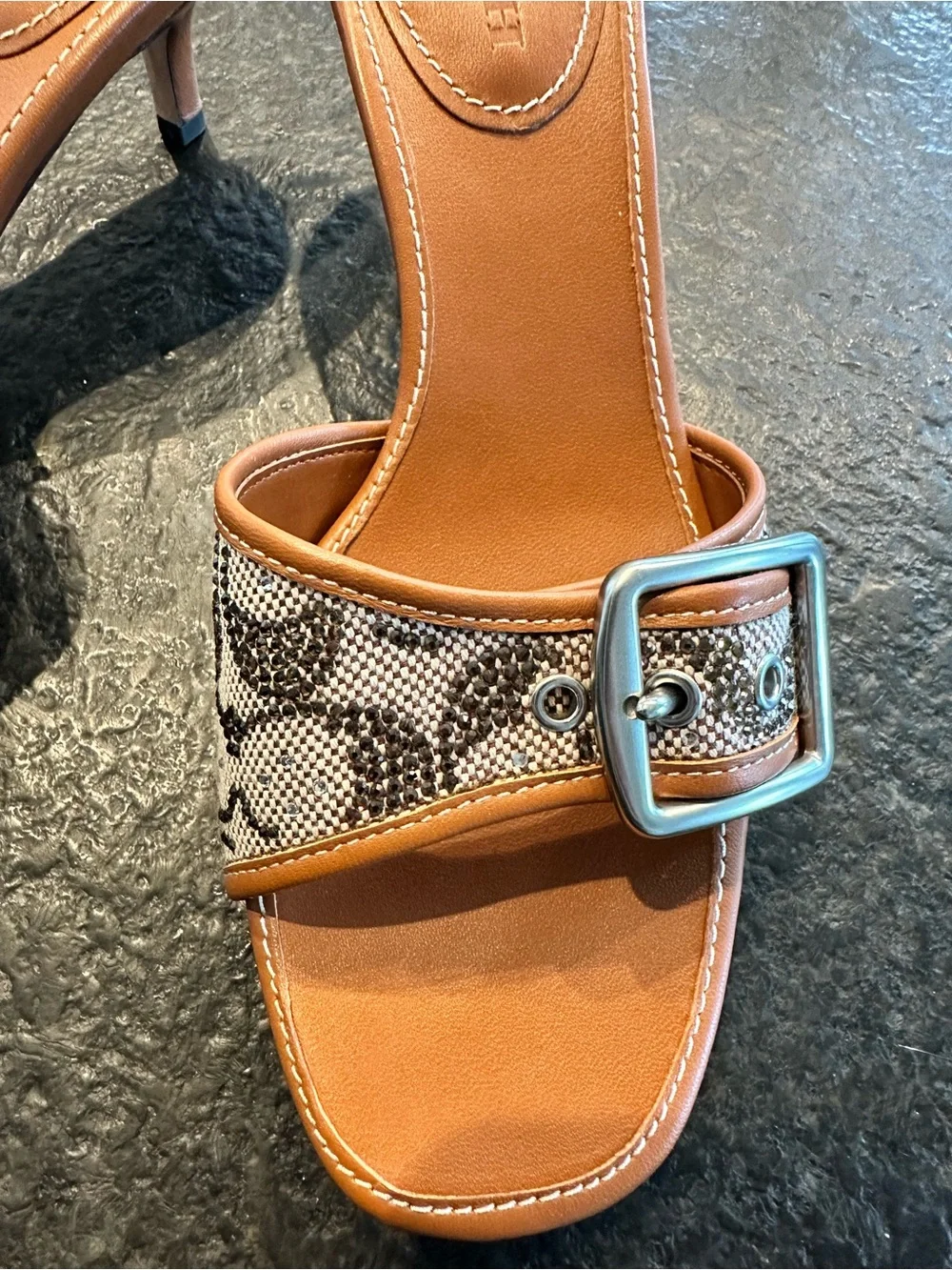 NWOT Coach Margot Crystal Sandals in Burnished Amber size 8.5 RARE FIND